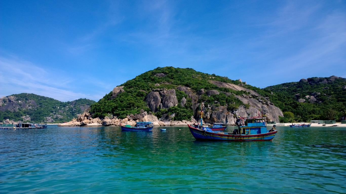 Kinh nghiệm du lịch đảo Bình Hưng tự túc trong ngày: Tiện thể QUẤT Vĩnh Hy, Bình Lập