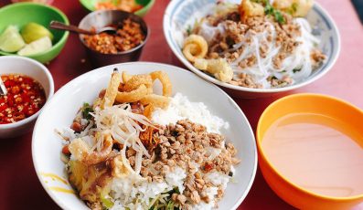 20 quán ăn vặt Sài Gòn cực ngon và nổi tiếng đáng thưởng thức