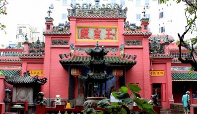Review kinh nghiệm du lịch chùa Ngọc Hoàng