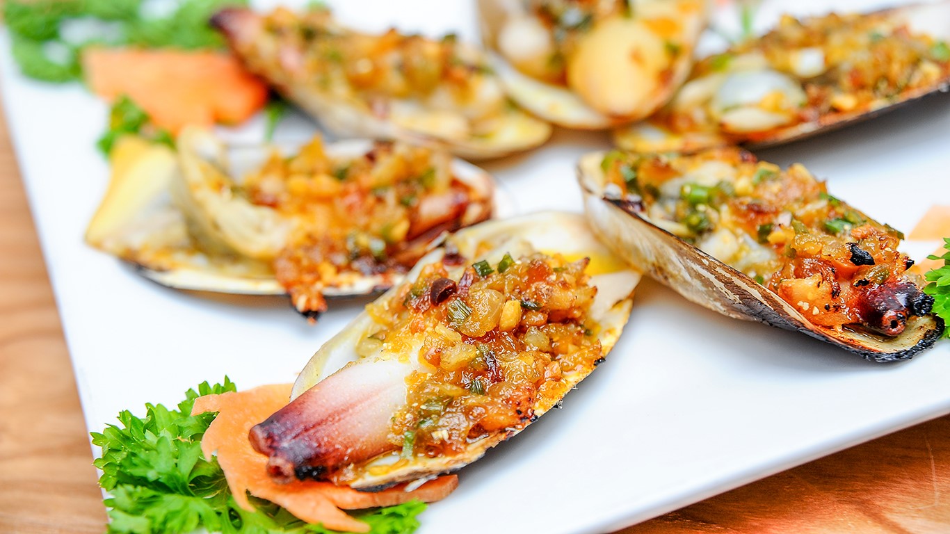 Top 10 Nhà hàng Phú Quốc ngon nổi tiếng đáng để thưởng thức hải sản
