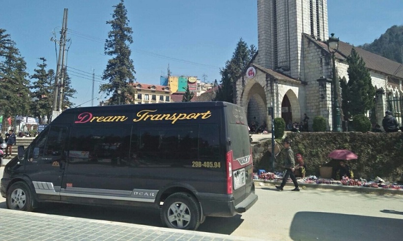 Nhà xe Dream Transport đi Hà Nội - Sapa - Hạ Long: limousine 9 chỗ VIP