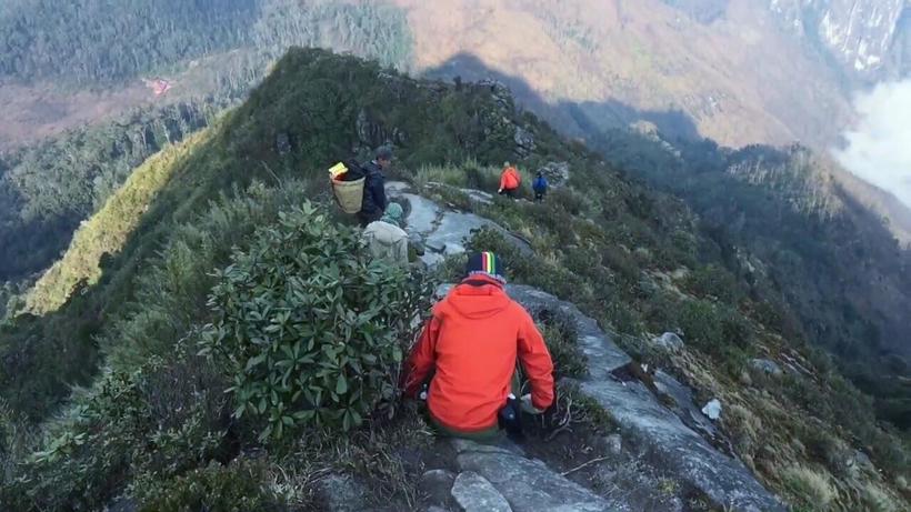 Kinh nghiệm leo núi trekking đỉnh Kỳ Quan San - Bạch Mộc Lương Tử