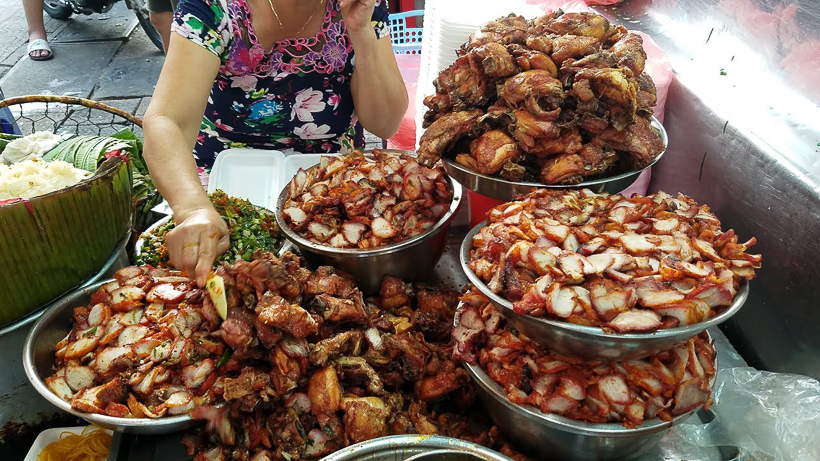 20 Quán ăn vặt Bình Thạnh ngon ĐÁO ĐỂ cho team PHÁ MỒI ở TPHCM