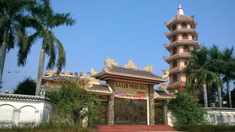 50 ngôi chùa Việt Nam nổi tiếng linh thiêng để cầu nguyện, chụp ảnh đẹp