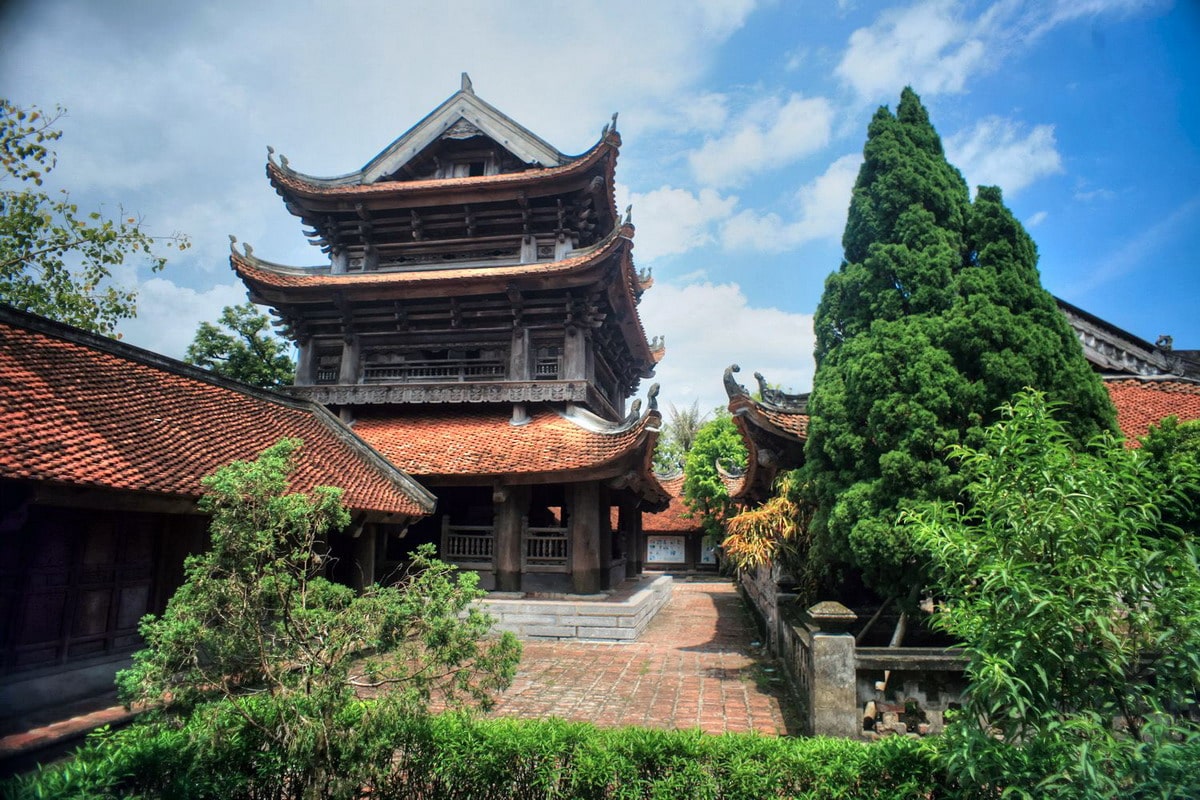 Top 50 ngôi chùa Việt Nam nổi tiếng linh thiêng và sống ảo đẹp nhất