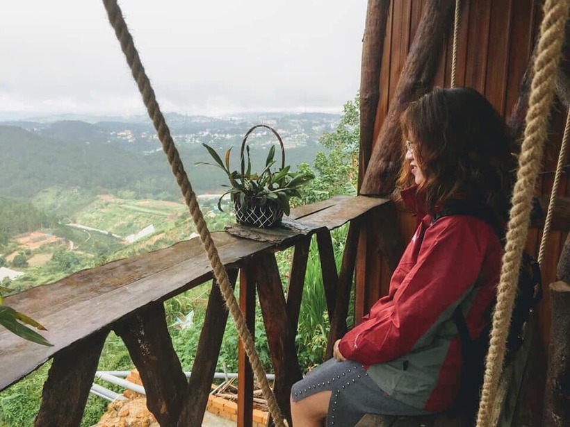 Đăng Hoa Lầu: Homestay view đồi cao “ngút tận mây xanh” ở Đà Lạt