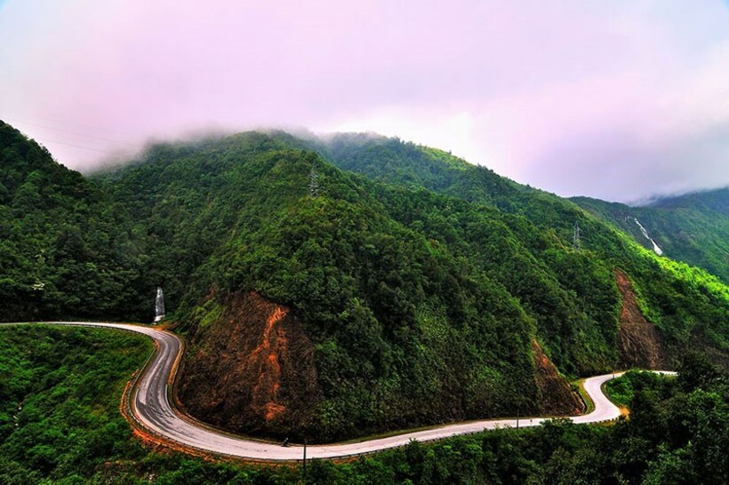Top 4 tứ đại đỉnh đèo vang danh nhất Việt Nam chinh phục bằng xe máy