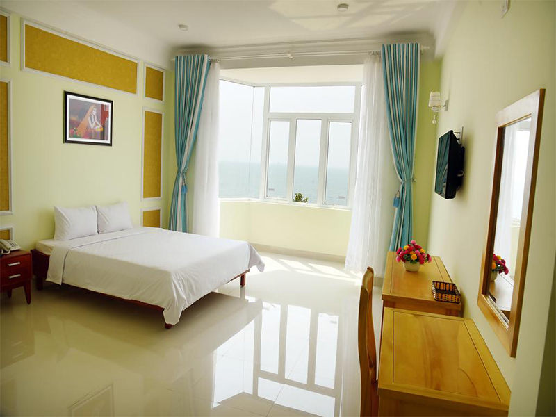 khách sạn Quy Nhơn Bình Định gần biển