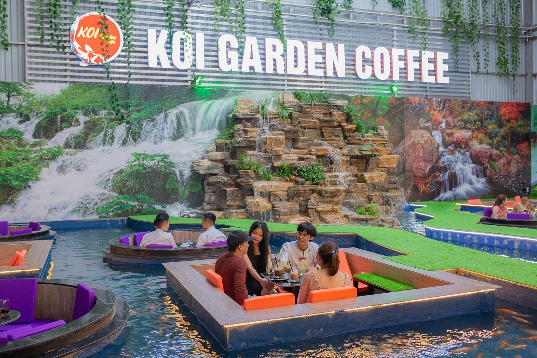 KOI Garden Coffee: Quán cafe cá KOI view đẹp và lớn nhất Sài Gòn