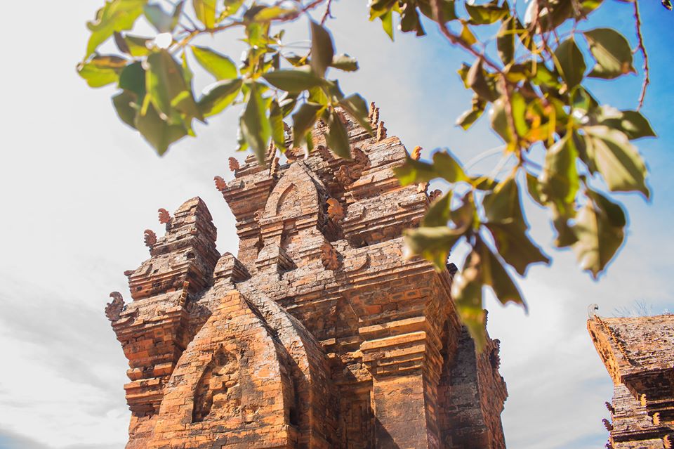 Tháp Chàm Po Klong Garai Ninh Thuận: giá vé tham quan, kinh nghiệm chụp ảnh đẹp