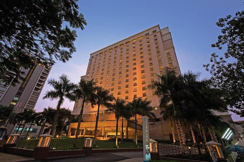 Top 10 khách sạn 5 sao quận 1 view đẹp, sang trọng bật nhất Sài Thành