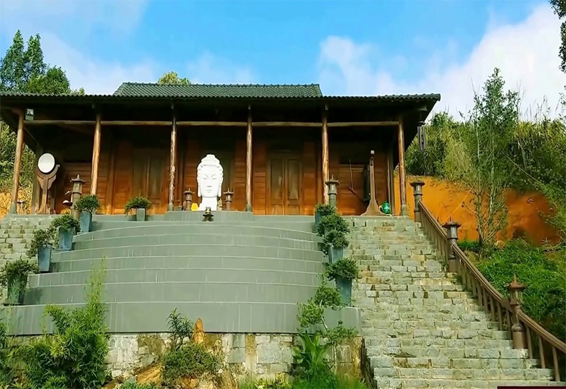 Linh Quy Pháp Ấn: Review ngôi chùa có cổng trời đẹp như mơ ở Bảo Lộc