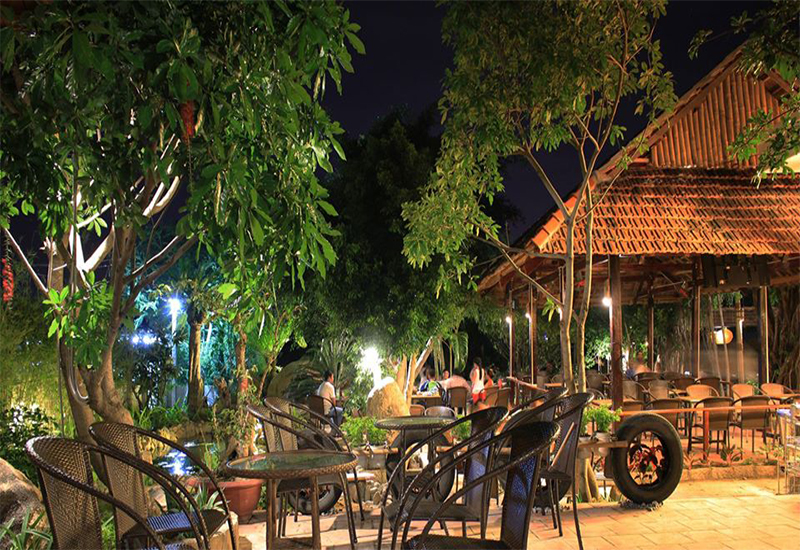 quán cafe Cam Ranh