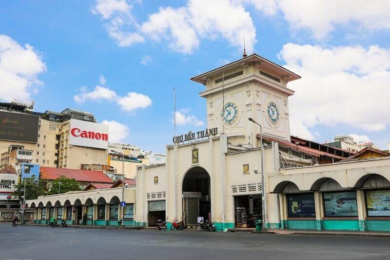 Kinh nghiệm khám phá chợ Bến Thành hot nhất khi du lịch Sài Gòn