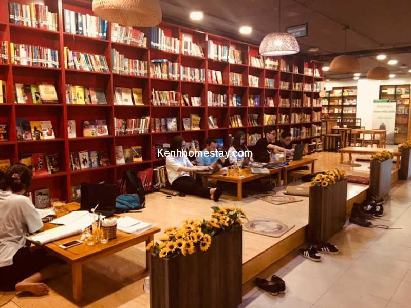 Top 20 quán cafe sách Hà Nội – Đà Nẵng – TPHCM đẹp yên tĩnh nhiều sách hay