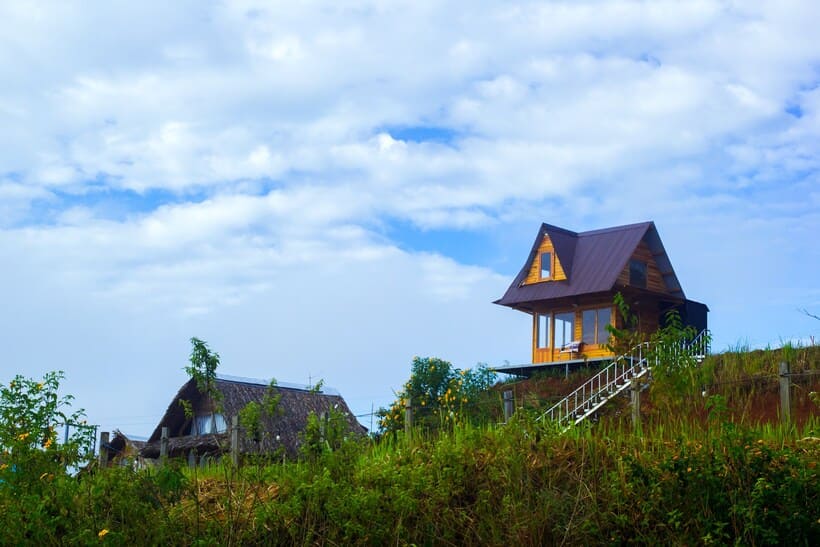 Bình Yên House: Ngôi nhà trên đồi cao view ngắm bình minh siêu đẹp