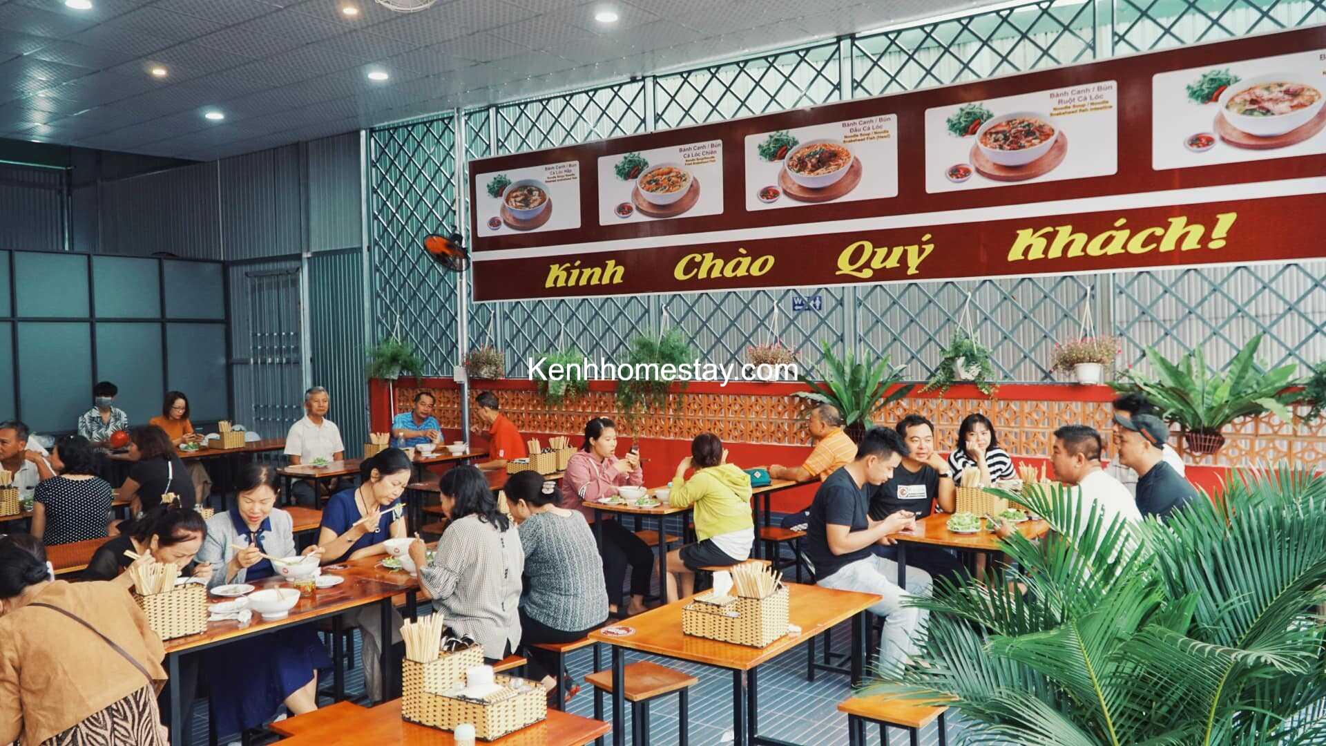 Top 10 Quán bánh canh cá lóc ngon đông khách ở Sài Gòn TPHCM