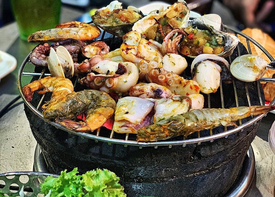 Top 35 Món ngon + quán ăn ngon Hạ Long nổi tiếng giá cả bình dân