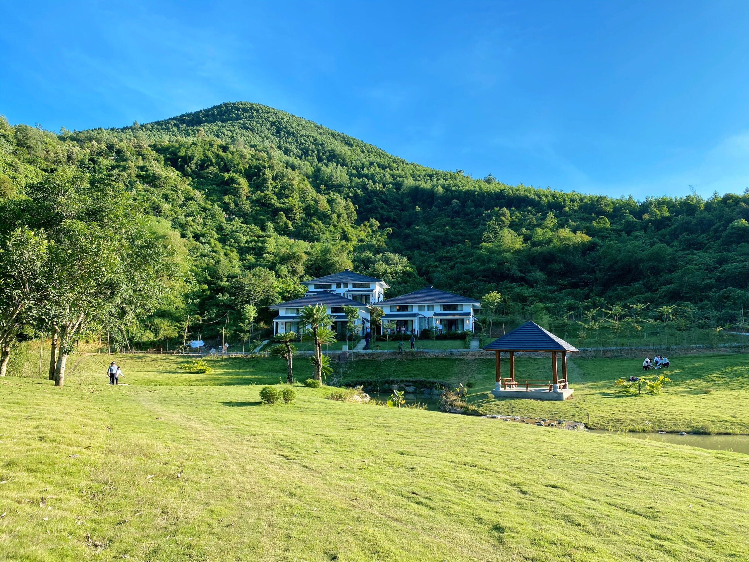 Hasu Village Hoà Bình - Ngôi làng Nhật Bản đẹp tựa chốn thần tiên