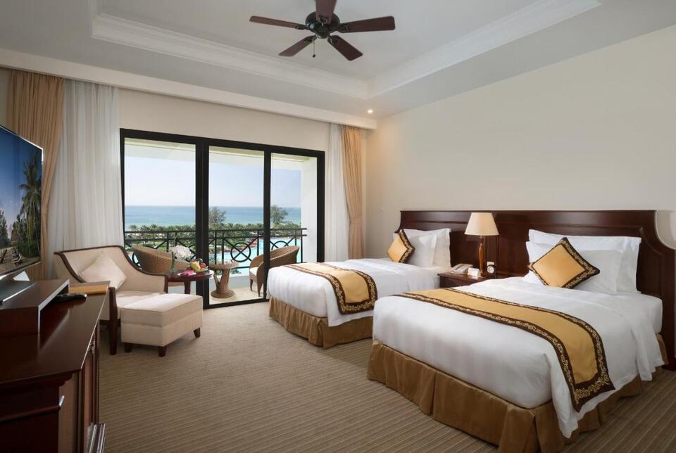 Review chi tiết Vinpearl Resort & Spa Phú Quốc và bảng giá chi tiết