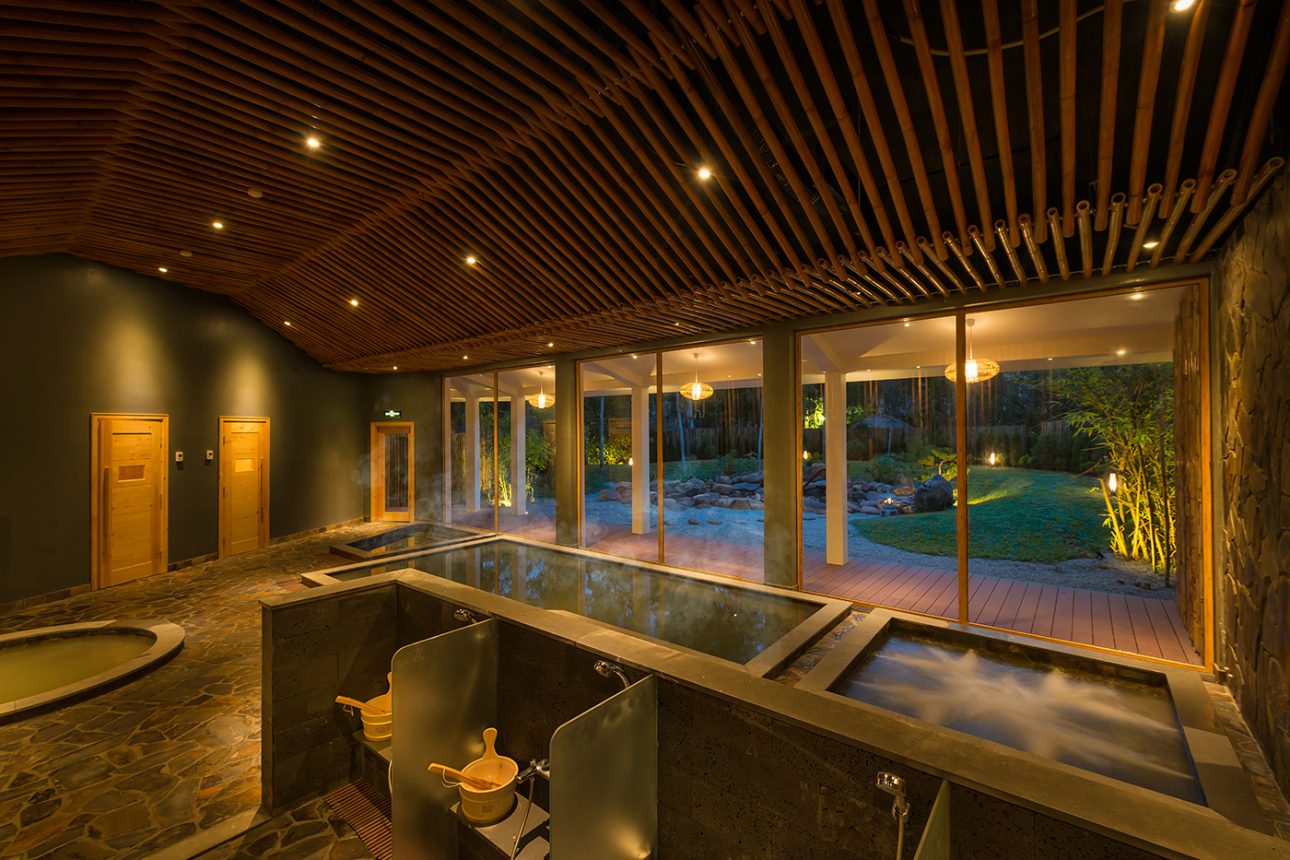 Review Alba Wellness Resort By Fusion Huế