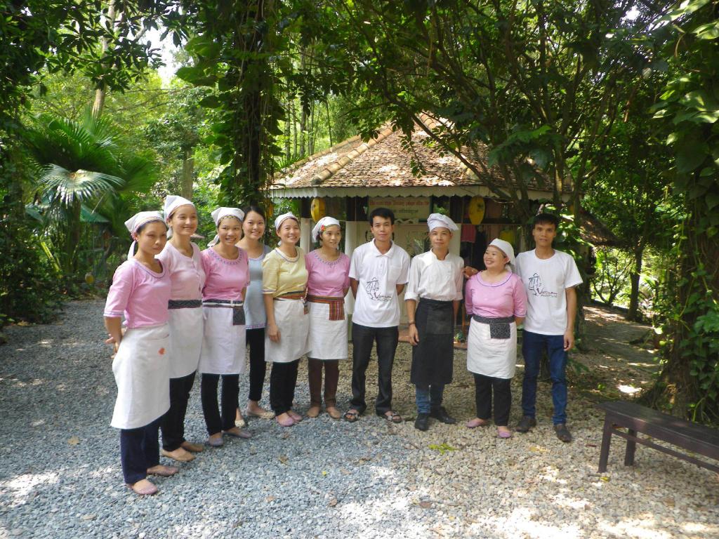 Vịt Cổ Xanh Resort: Khu nghỉ duỡng bình dân tại Hòa Bình