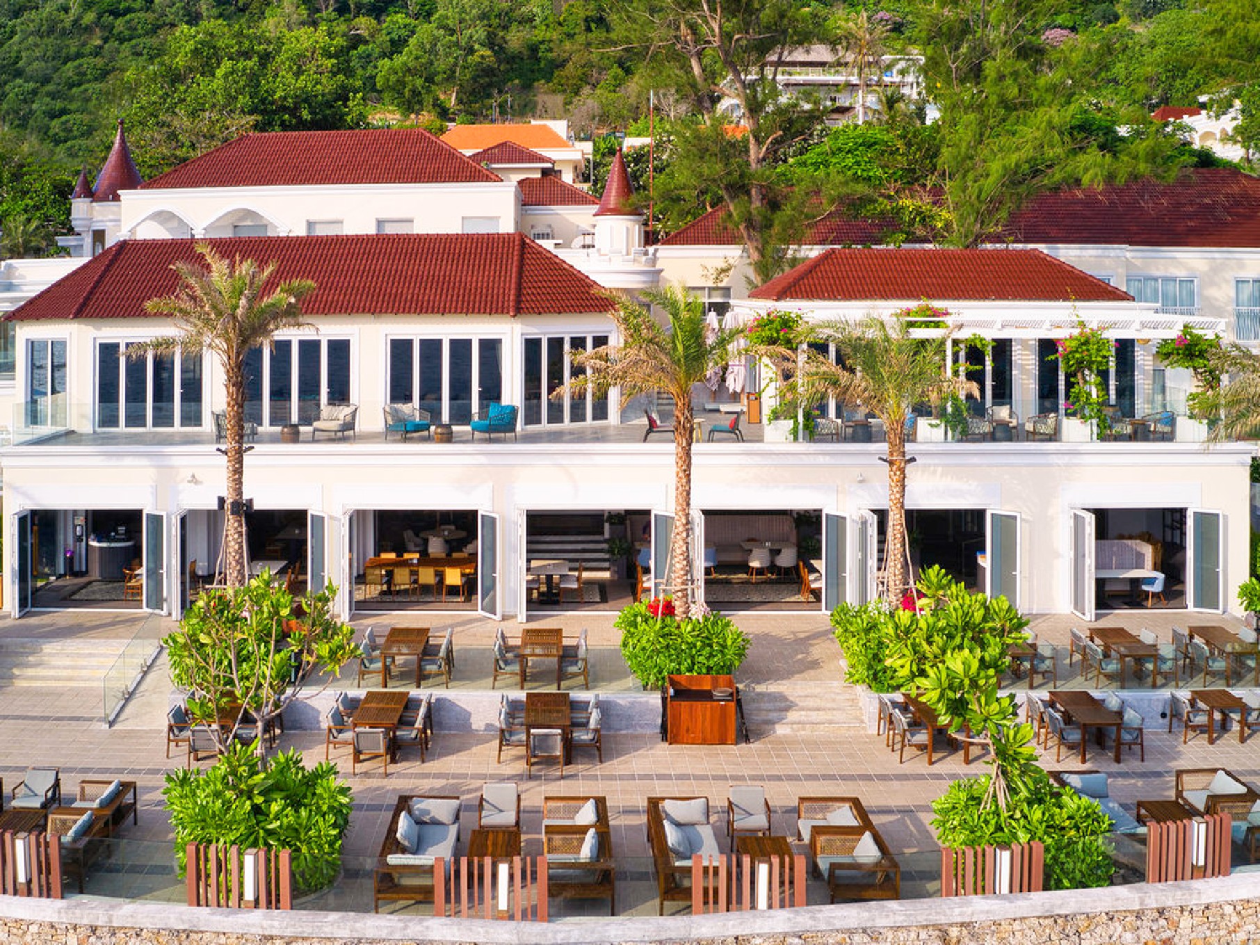 Mercure Resort Vũng Tàu - Lâu đài trắng bên bãi biển Vũng Tàu