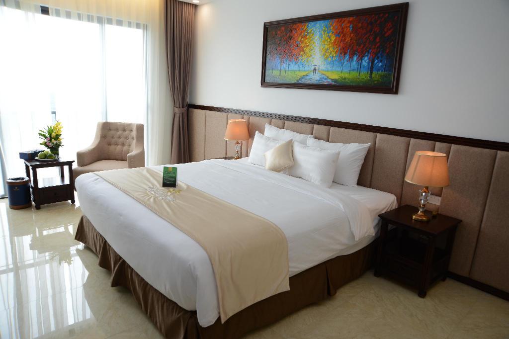 Westlake Hotel & Resort Vinh Phuc: Tòa lâu đài giữa lòng thành phố
