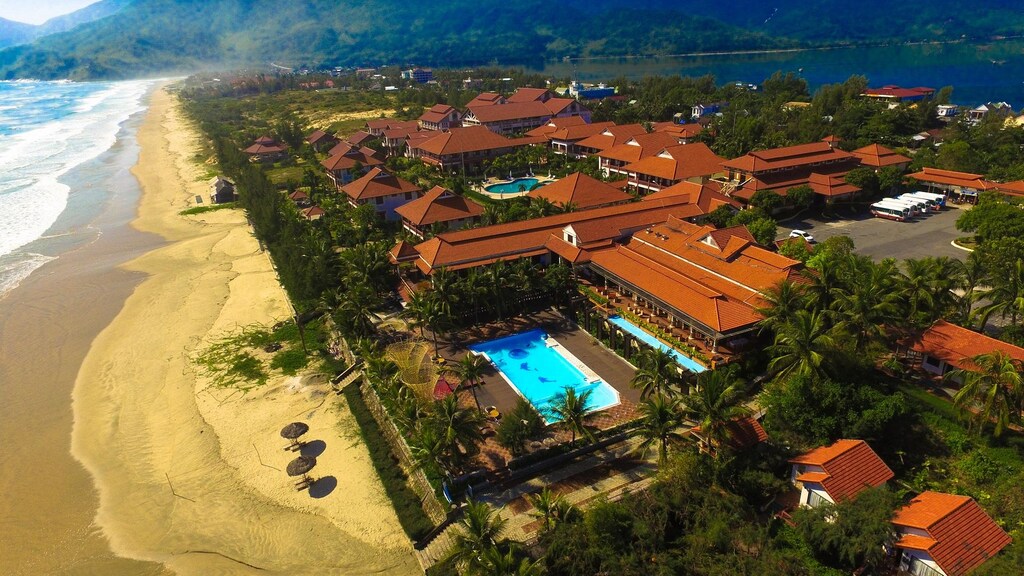 Thanh Tam Seaside Resort - Khu nghỉ dưỡng ven biển Lăng Cô thơ mộng
