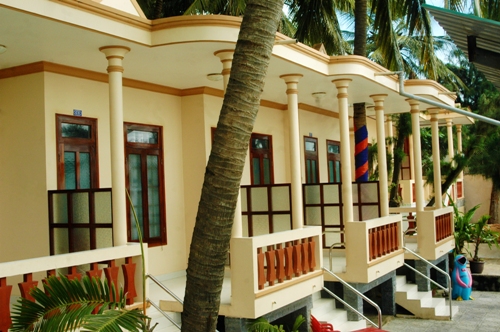Khách sạn Thùy Trang Mũi Né: nép mình sau những rặng dừa