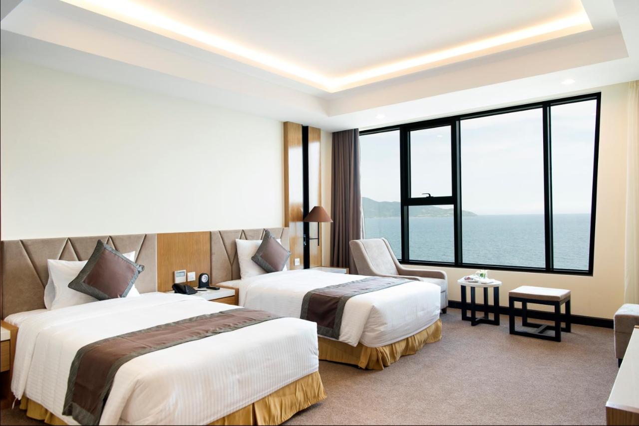 Review chi tiết Khách sạn Mường Thanh Luxury Đà Nẵng chi tiết 2022