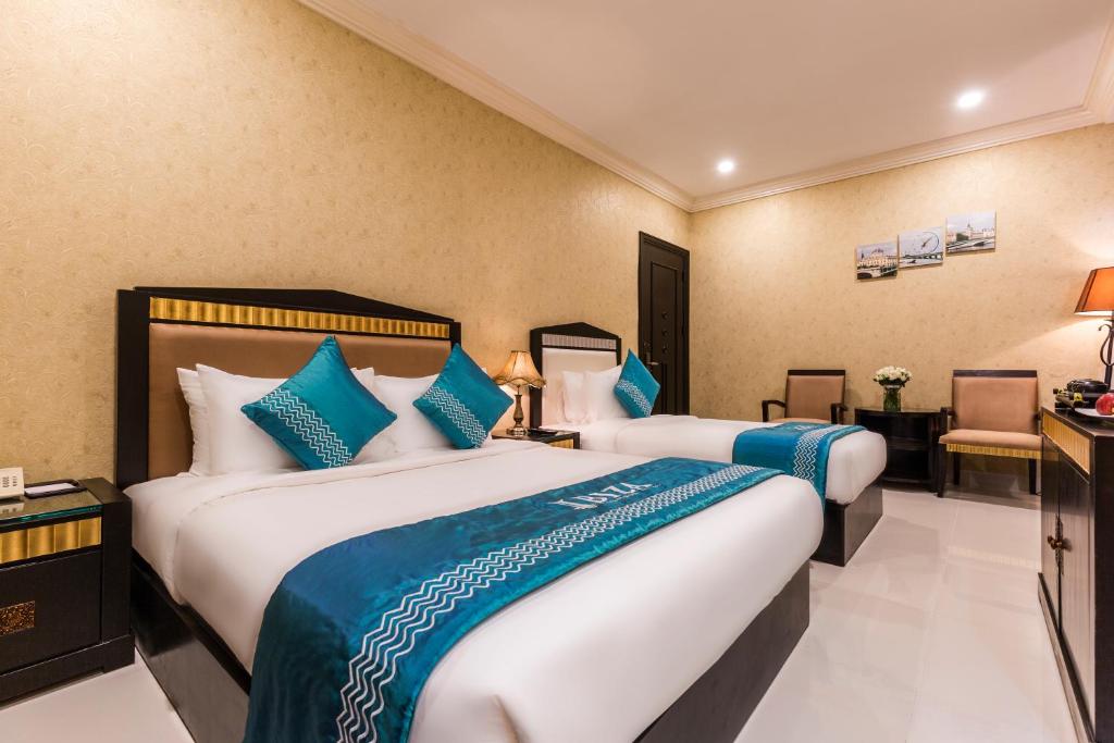 IBIZA RIVERFRONT HOTEL - Khu nghỉ dưỡng tràn ngập sắc màu