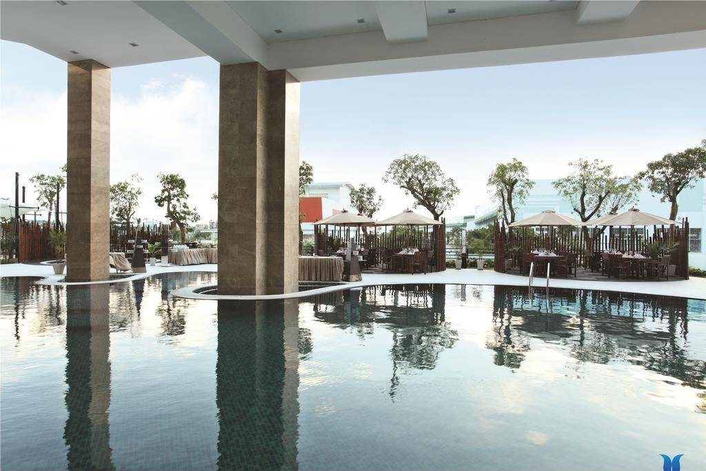 Khách sạn Cendeluxe Phú Yên – tìm về thiên đường yên bình trong xanh