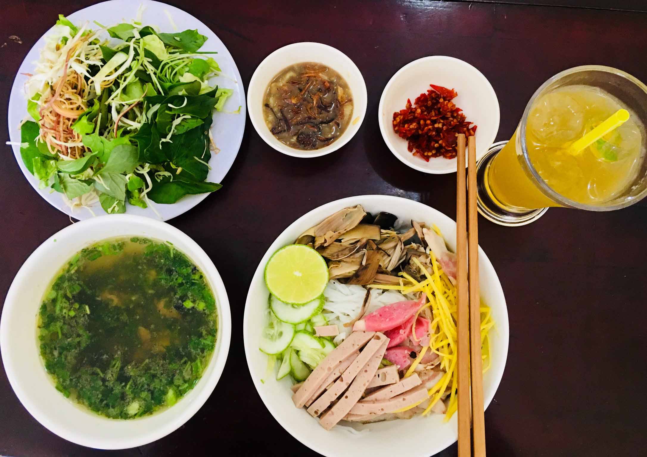 Top 12 bún mắm nêm Huế - Món ăn truyền thống đậm đà bản sắc Việt