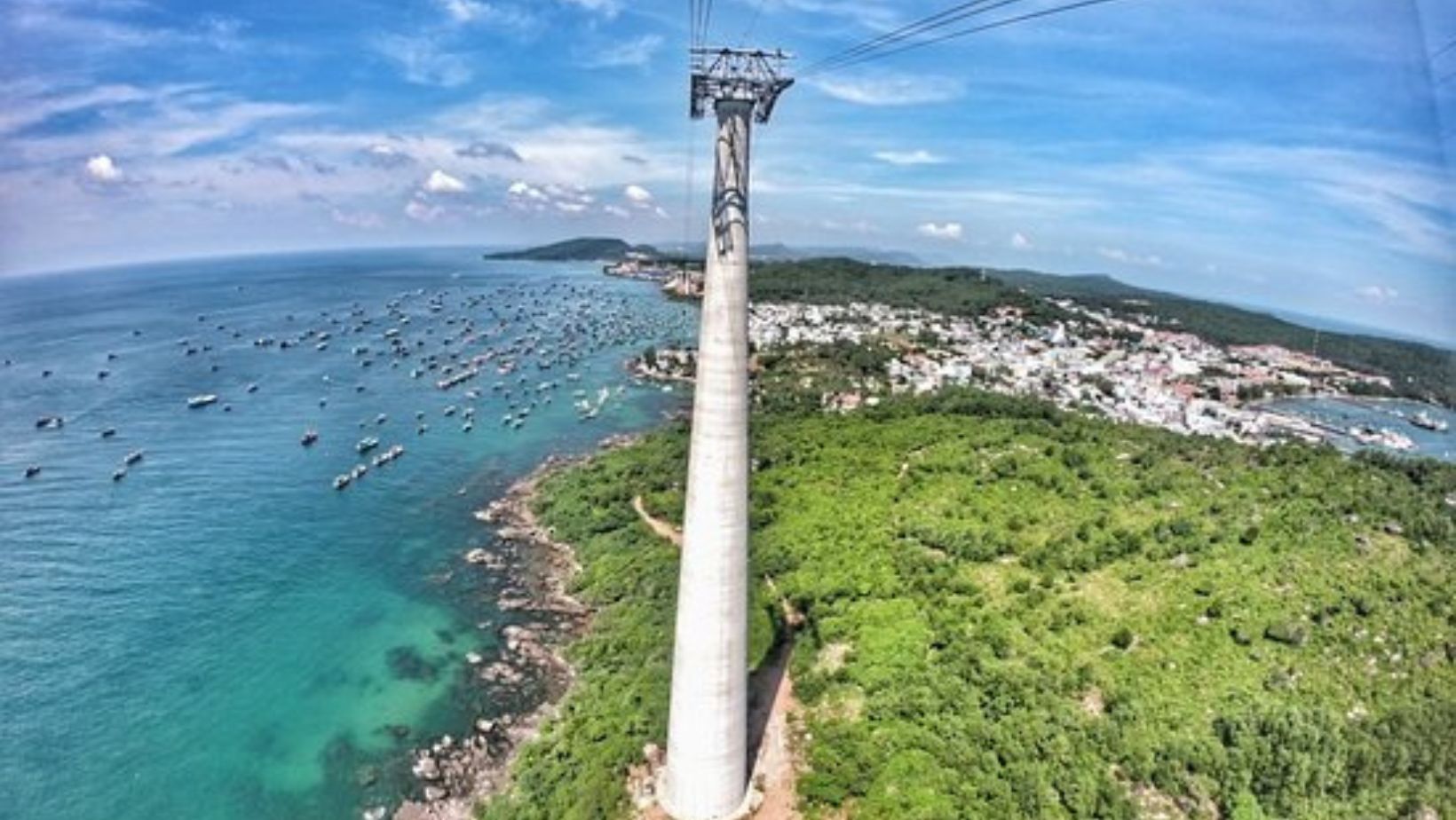 Trải nghiệm Cáp treo Phú Quốc- Cáp treo vượt biển dài nhất thế giới