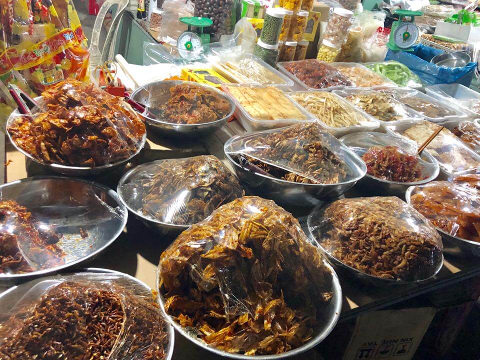 Khám phá Top 7 chợ hải sản Nha Trang tươi ngon giá rẻ