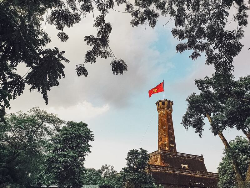 Khám phá cột cờ Hà Nội - Tọa độ du lịch nổi tiếng của thủ đô