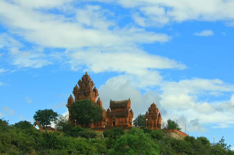 Tháp Chàm Ninh Thuận - Khám phá nét đẹp văn hóa cổ xưa của văn minh Chăm-pa