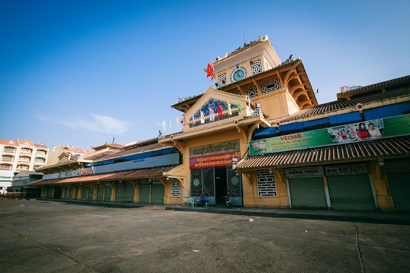 Check-in chợ Bình Tây - Khu chợ đẹp nhất ở Sài Gòn