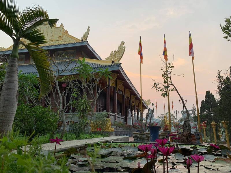 Top 15 ngôi chùa đẹp ở Huế nhất định nên ghé thăm một lần