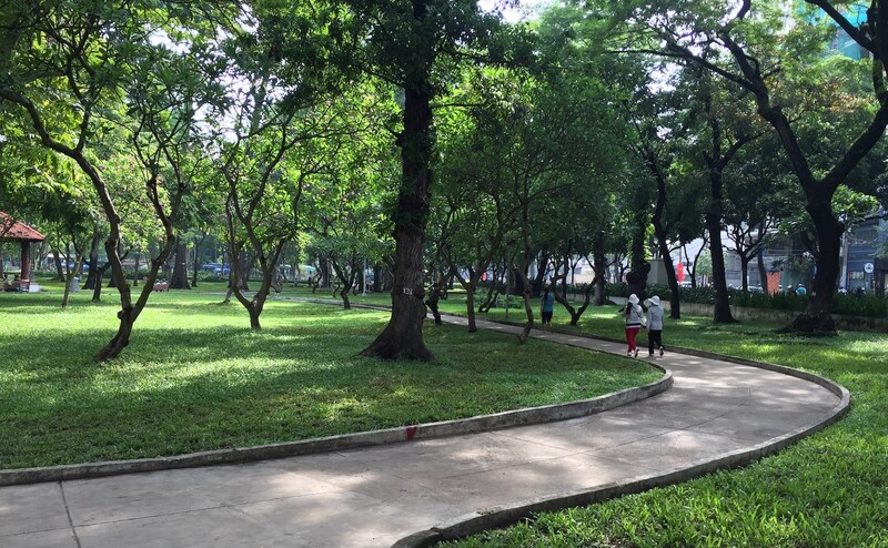 Công viên Lê Văn Tám - Không gian xanh giữa lòng thành phố