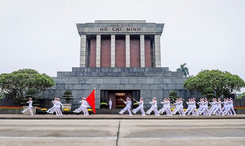 Lăng Chủ tịch Hồ Chí Minh - điểm đến tham quan linh thiêng