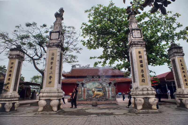 Đền thờ Ông Hoàng Mười - Điểm đến tâm linh nổi tiếng ở xứ Nghệ
