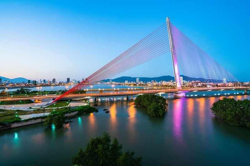 Cầu Trần Thị Lý - Cây cầu treo dây văng tuyệt đẹp của Việt Nam