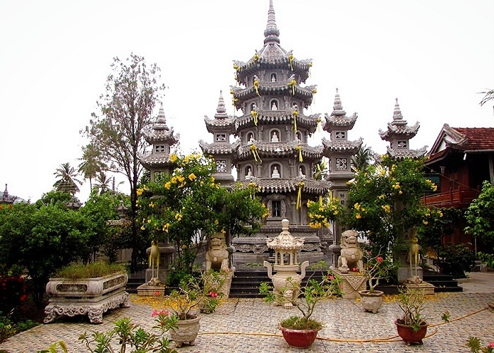 Chùa Linh Sơn Nha Trang - Ngôi cổ tự nổi tiếng tại thành phố biển