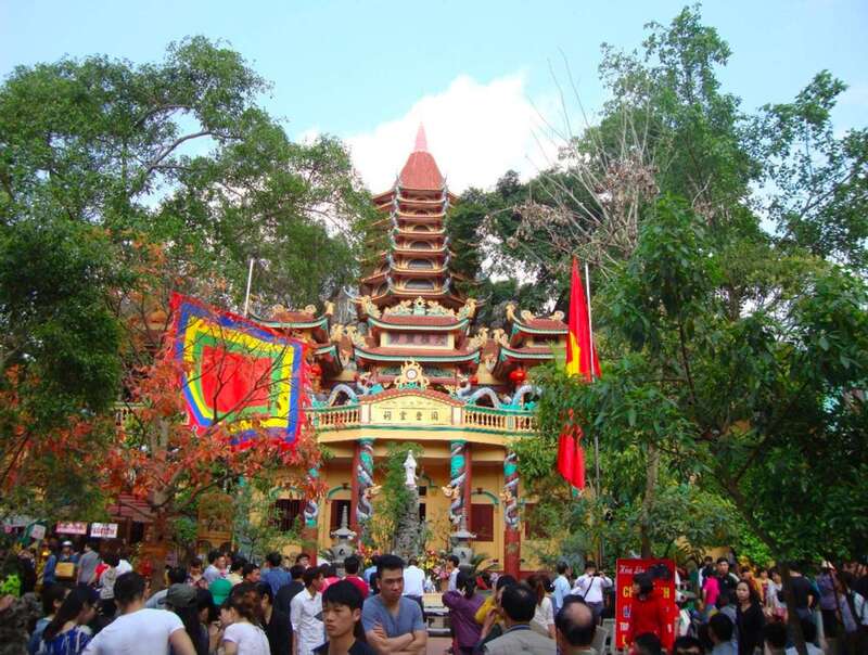 Đền Mẫu Đồng Đăng - Địa điểm du lịch tâm linh nổi tiếng tại Lạng Sơn