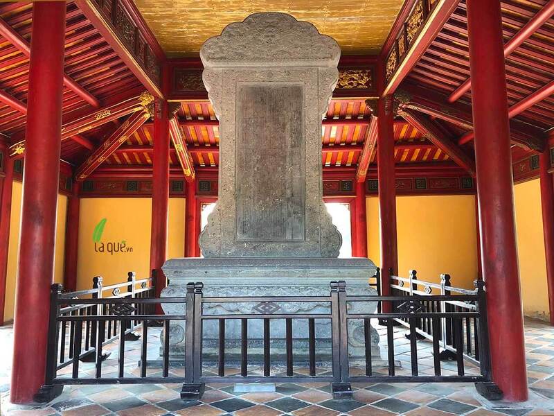 Lăng Minh Mạng - Vẻ đẹp cổ kính giữa lòng phố Huế