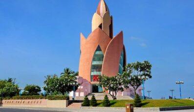 Tháp Trầm Hương - Chiêm ngưỡng búp măng non của thành phố biển Nha Trang